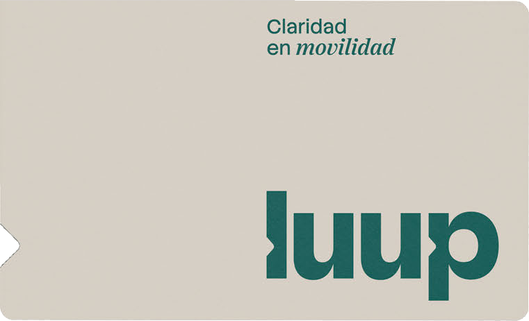 Tarjeta LUUP beige con el lema «Claridad en movilidad»